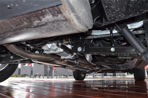 试驾2011雷诺科雷傲,2013款雷诺科雷傲进口2.5试驾