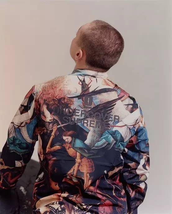 让你街头style立现的秋季单品：教练夹克