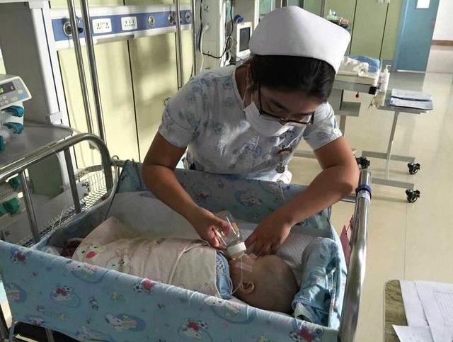 爱心澎湃,撑起小涵曦一家的希望