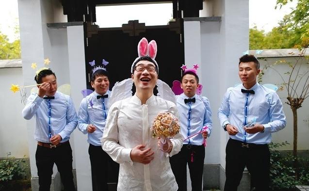 婚礼小游戏整蛊新郎新婚夜,结婚小游戏整蛊新郎不用道具