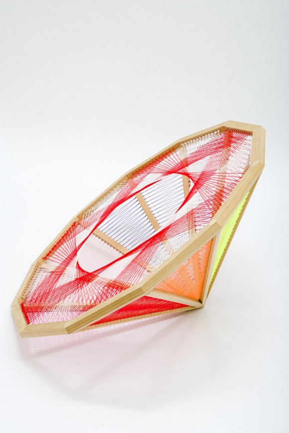 线的装置艺术作品,线的设计作品