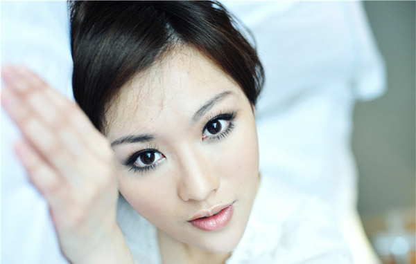 王婉咖，姑娘和她的名字一样有股古典的气息