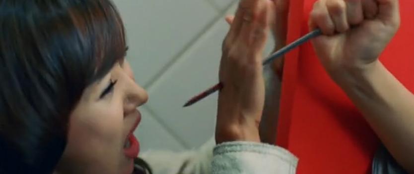 女儿遭“奸杀”,妈妈“复仇”,方式令凶犯“蛋疼”!我却感动了