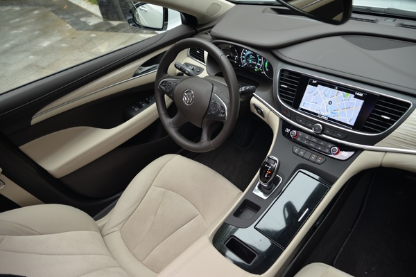 别克君越2021款652t豪华型油耗,实测别克君越油耗