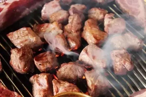 除了美景美食也不可辜负,带你领略济州岛的美景