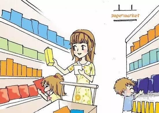外国老爸带孩子到超市,带孩子去超市孩子好开心