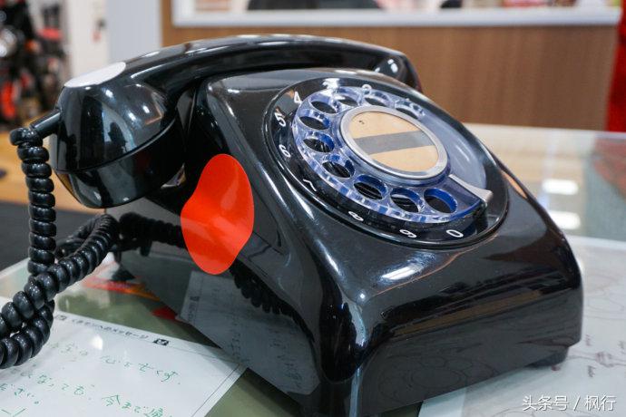 酷ma萌陪伴机器人熊本熊,酷ma萌和熊本熊