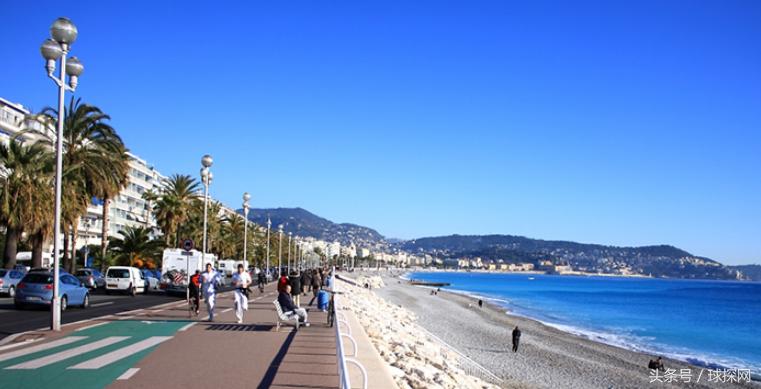 足球俱乐部助力,足球俱乐部力量训练