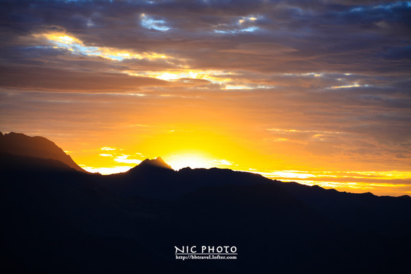 达瓦更扎与牛背山,达瓦更扎和牛背山有啥区别