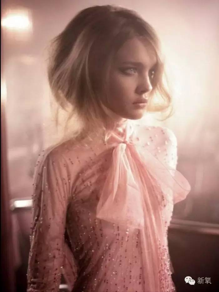 11岁卖水果，19岁嫁王室，29岁成LV太子妃……