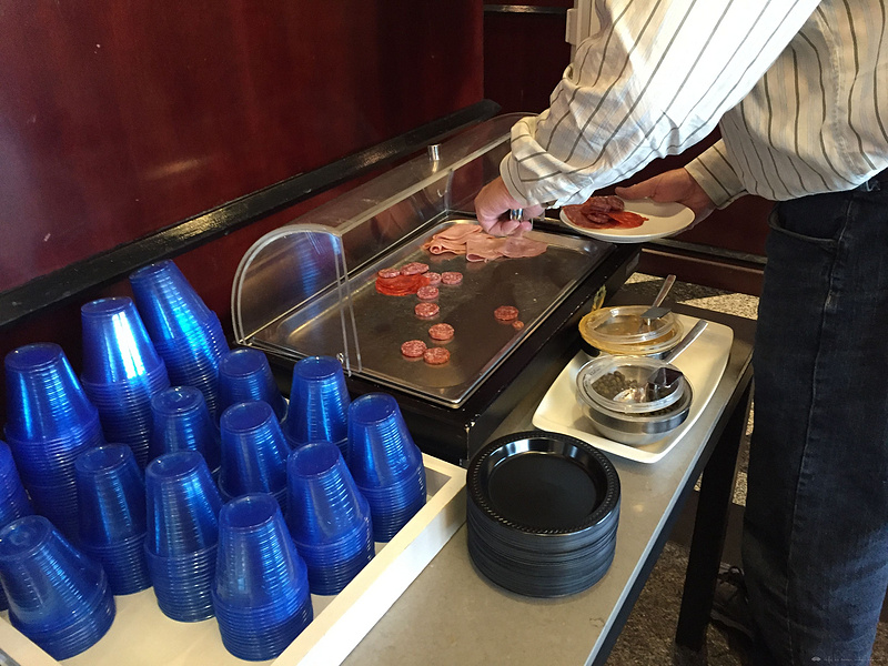 美联航头等舱：欧若拉女神眷顾之旅