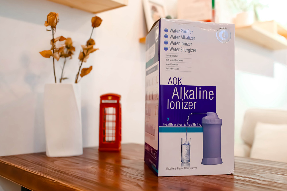 无电反渗透净水机测评,弱碱性净水机和普通净水机