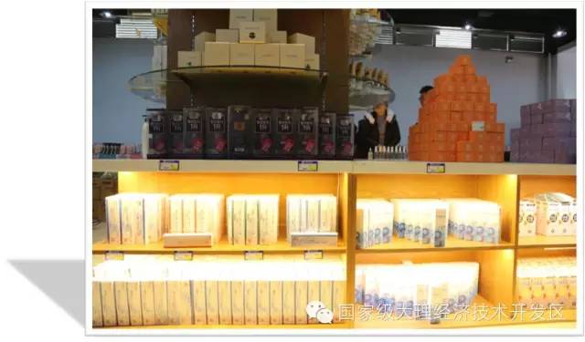 今天开始大理呢各位在家门口也能买外国商品啦！