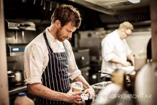 真正有品的男人,真正有档次的男人不炫耀开什么车