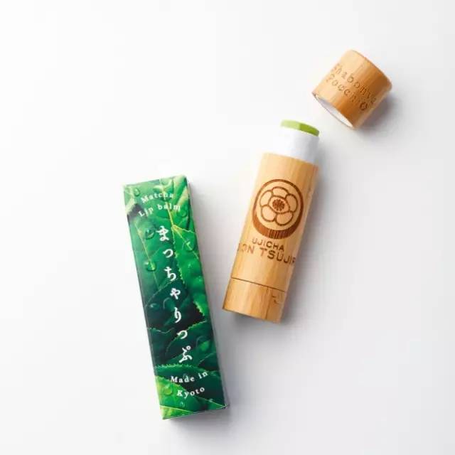 唇膏不掉色不沾杯推荐,唇膏不变色好物推荐