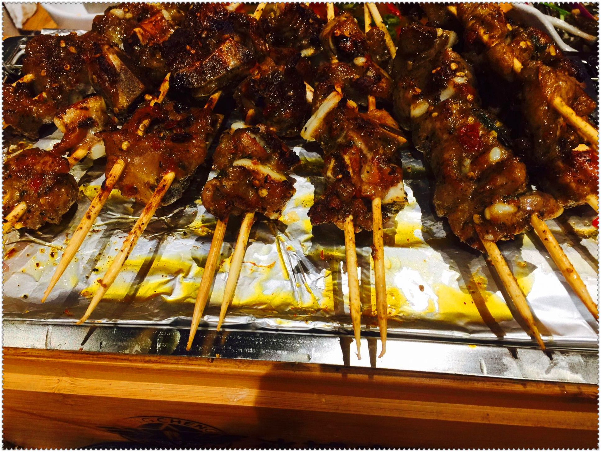 活跃在京城烤串前沿的商家之冰城串吧