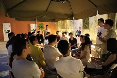 函数公寓陈志清：房奴？蜗牛？年轻人渴望打破那堵墙