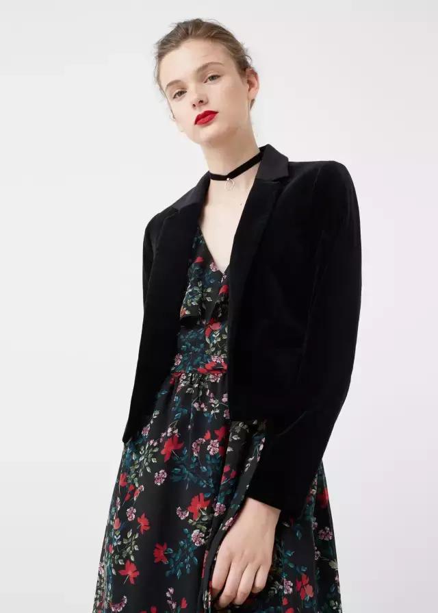 生命是一袭华丽的袍子,生命就是一袭华丽的袍子