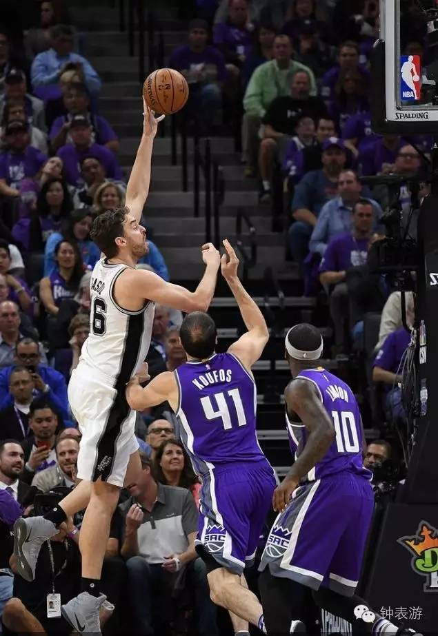 篮球24秒计时规则是什么,篮球投篮时间为什么是24秒