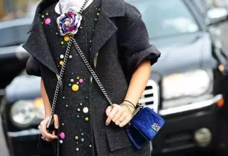 香奈儿购包圣经:经典款哪里买最便宜?