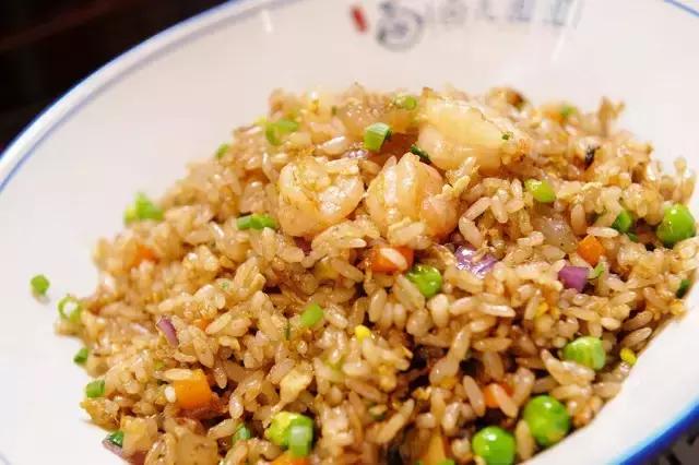 3折起！3800㎡的自拍圣地，杭州最洋气的进口超市长这样？