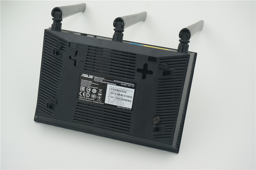 SRRC国家低辐射认证的路由器，华硕RT-AC53