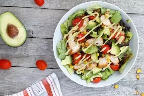 健身还能吃宵夜吗,健身晚上可以吃宵夜吗