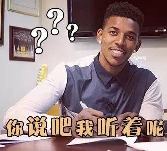 最近很火的那个微笑表情包,微笑比心表情包代表什么