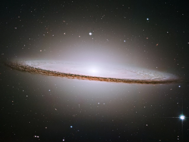 宇宙中最奇异的五颗星系,宇宙中最奇特的五大星系