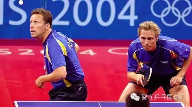 发球要注意抛球要稳击球要准,发球要球卡位技巧