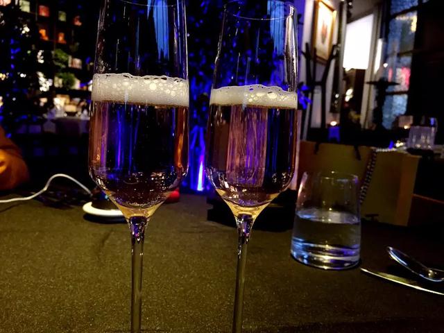 重庆情人节推荐去的地方,重庆最适合情侣约会的餐厅