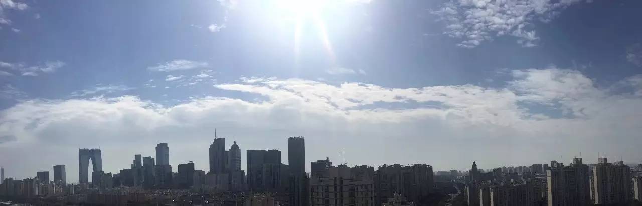 沈阳冷空气蓝天白云,冷空气来袭空气更清新天气变寒冷