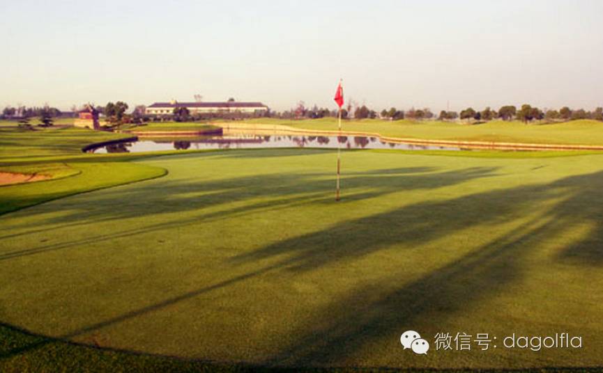 高尔夫球优惠活动,高尔夫挥杆练习场团购