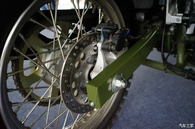 解放军现役嘉陵600边三轮摩托数据,军用嘉陵电喷600边三轮摩托参数