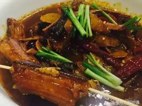 长沙最近比较火爆的菜馆,长沙第二道招牌菜是什么菜
