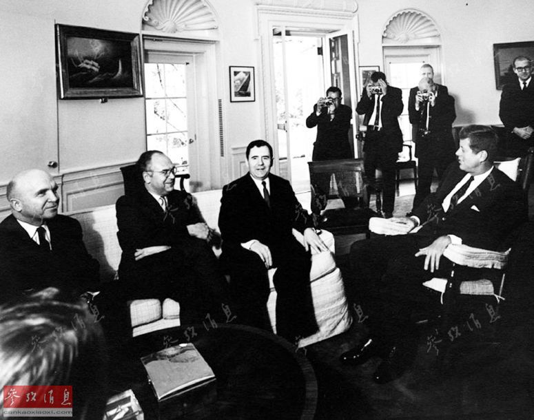 菲德尔卡斯特罗会见普京,卡斯特罗来访中国