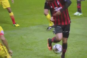 盘点那些帅气迷人的足球高光时刻,那些足坛精彩时刻