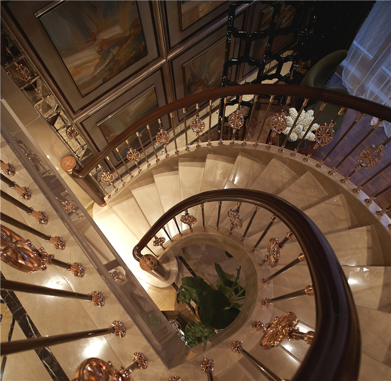 405平新中式轻奢别墅装修效果图,140平方别墅中式楼梯装修效果图