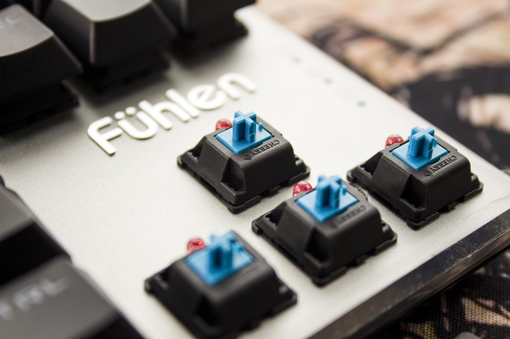 原来Cherry轴键盘也不贵，富勒G87上手体验