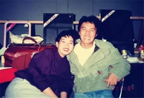 周星驰回忆心酸故事,周星驰年轻时为了事业放弃爱情