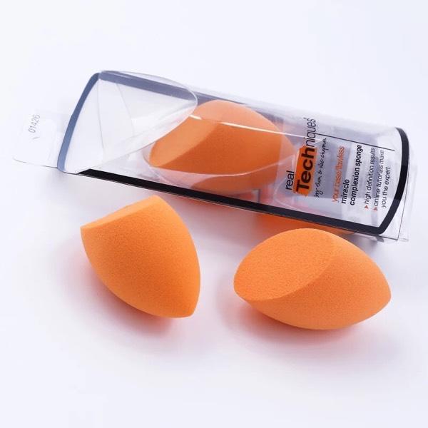 涂粉底用什么手法,涂粉底正确的顺序