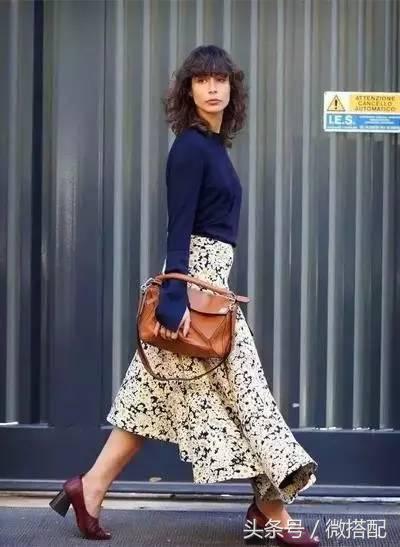 今年爆火的奶奶鞋厚底,最近很火的奶奶鞋女款