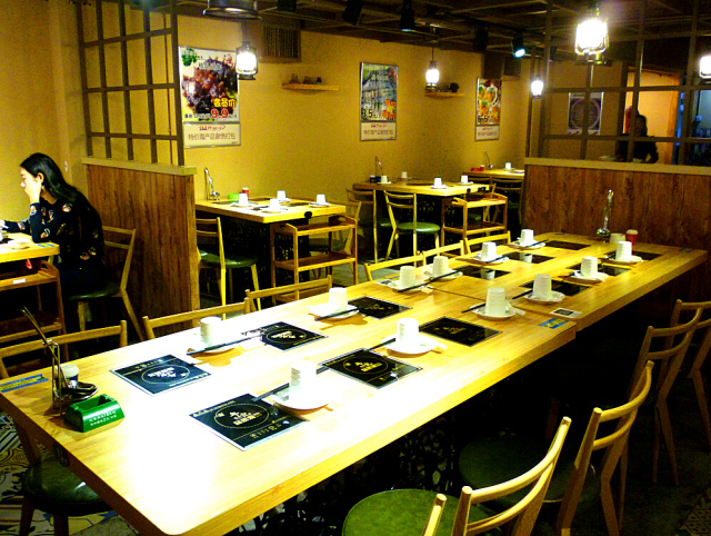 鲍鱼大虾海鲜火锅,一虾一蟹49元海鲜自助火锅