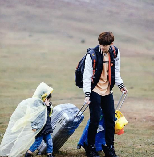 拉杆箱到底需不需要做保养护理呢？看力MAX董力如何诠释！