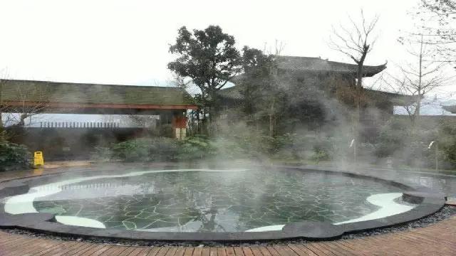 成都周边古镇温泉推荐,成都周边适合两人单独泡的温泉