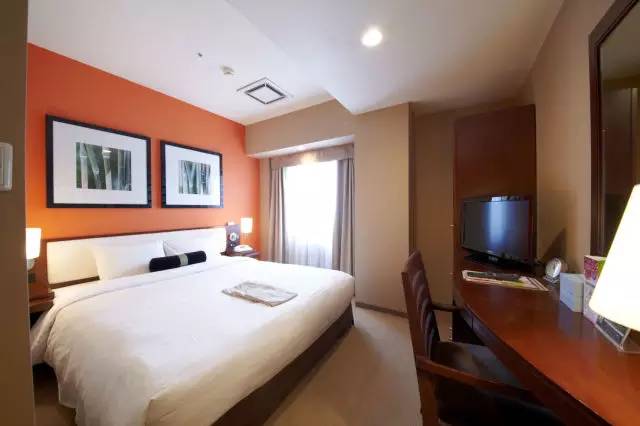 离羽田机场方便的酒店,早班起不来