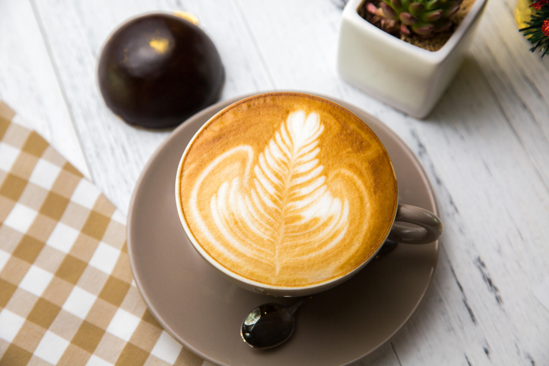 「FLORASTEAK丽斯百合」永远是银河乐天里的热门