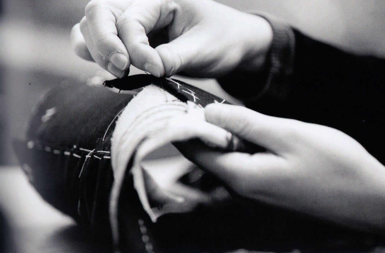 霓裳影｜还穿成衣？NoNoNo，西装还是定制的好