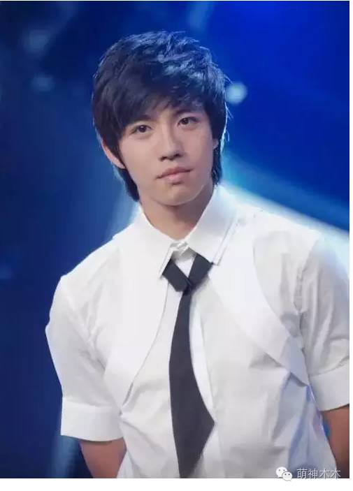 俞灏明烧伤后恢复了吗,被烧伤前的俞灏明照片