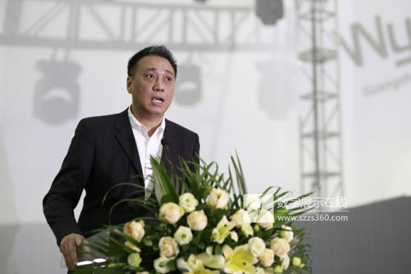 vivitek丽讯q5投影仪怎么连接手机,丽讯投影技术